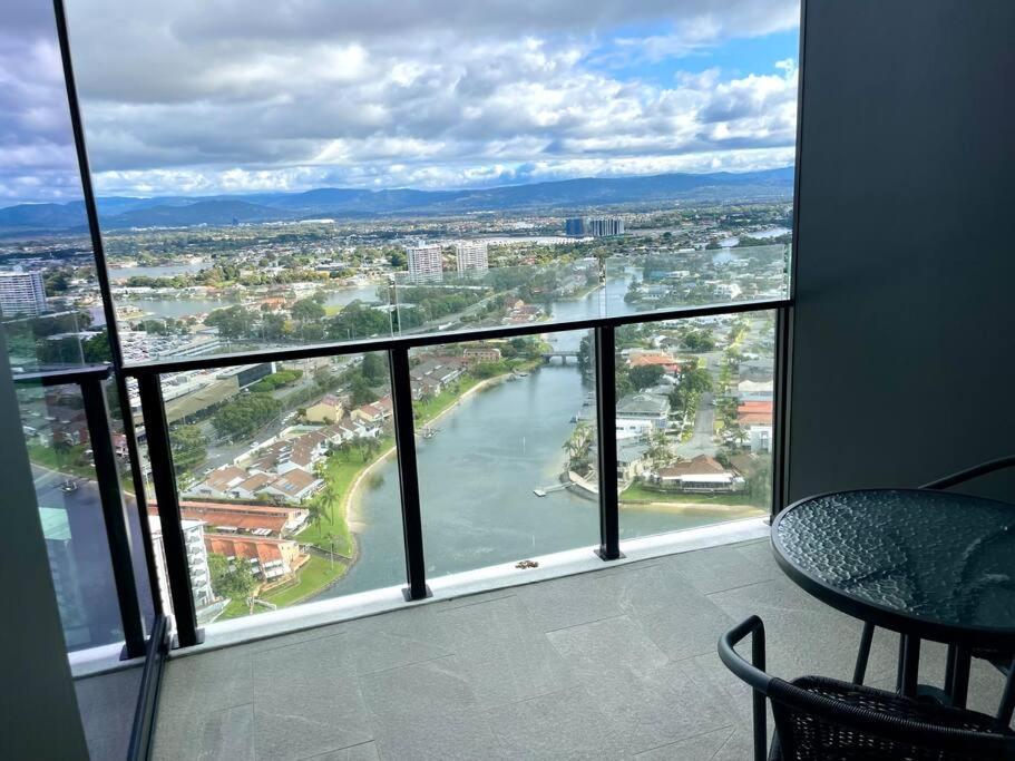 Stunning Riverview 1Bedroom Serviced Apt Gold Coast Exterior foto